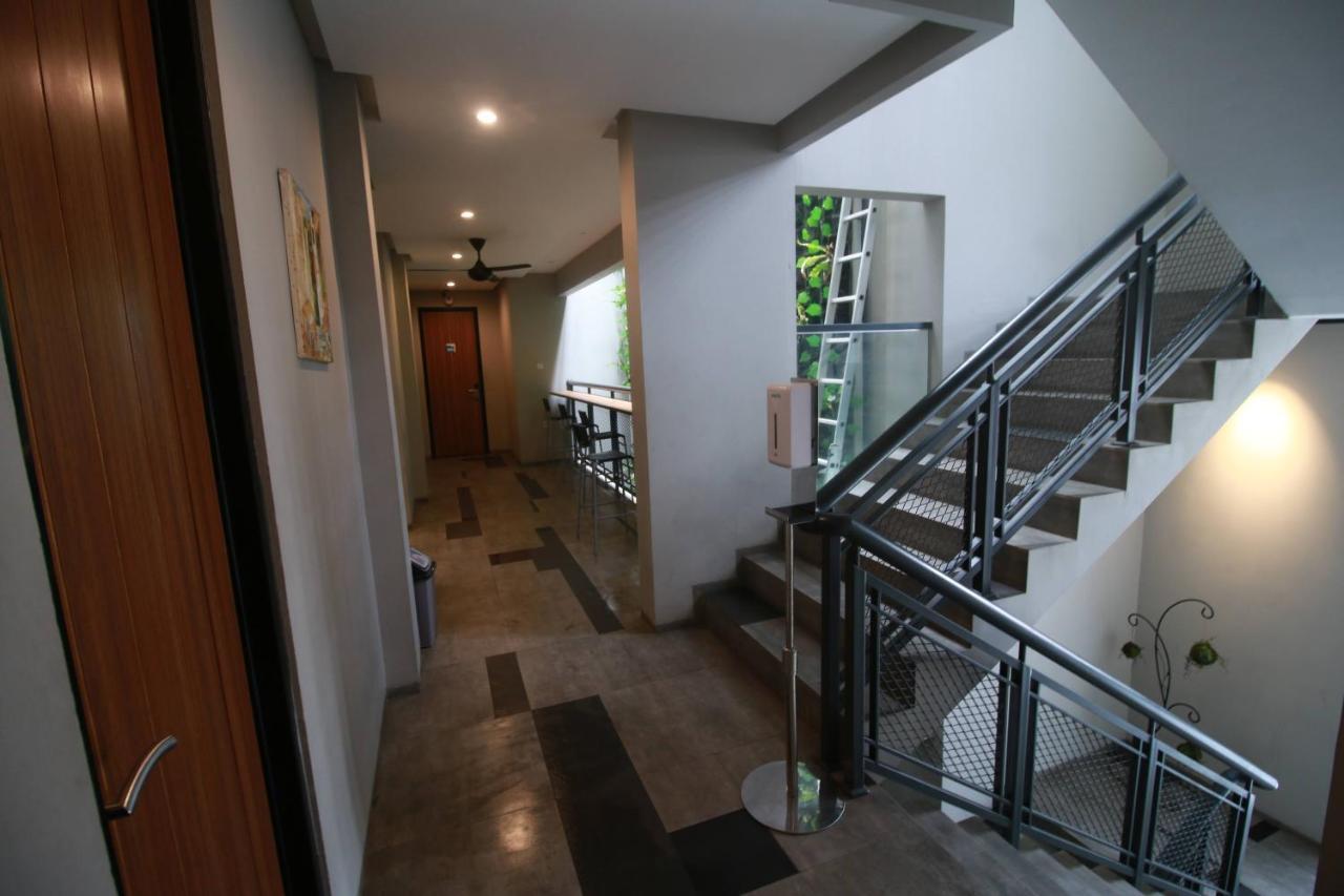 Bale Resident Hostel Jakarta Kültér fotó