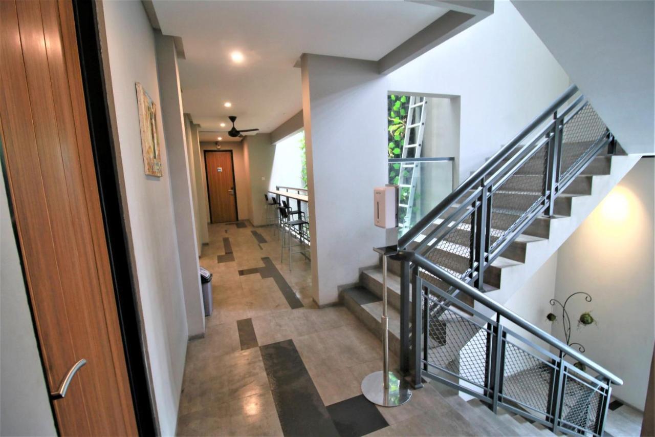 Bale Resident Hostel Jakarta Kültér fotó